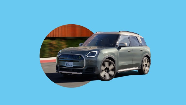 All-electric MINI Countryman – stage